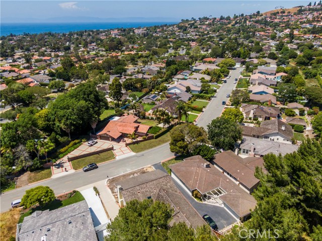 2896 Via De La Guerra, Palos Verdes Estates, California 90274, 3 Bedrooms Bedrooms, ,2 BathroomsBathrooms,Residential,Sold,Via De La Guerra,SB19130301