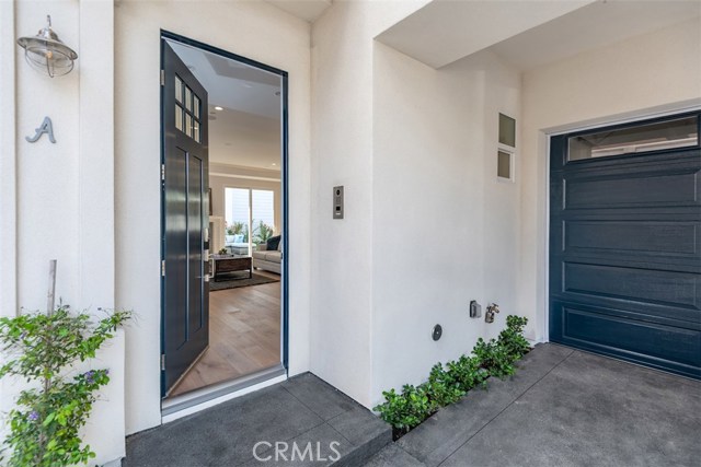 2410 Huntington Lane, Redondo Beach, California 90278, 4 Bedrooms Bedrooms, ,3 BathroomsBathrooms,Residential,Sold,Huntington,PV18242056