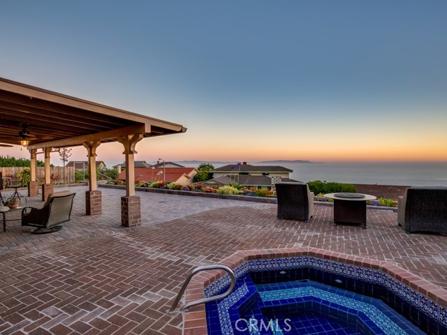 3410 Hightide Drive, Rancho Palos Verdes, California 90275, 4 Bedrooms Bedrooms, ,3 BathroomsBathrooms,Residential,Sold,Hightide,PV17150710