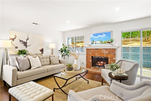 1912 Pullman Lane, Redondo Beach, California 90278, 4 Bedrooms Bedrooms, ,3 BathroomsBathrooms,Residential,Sold,Pullman,SB20135946