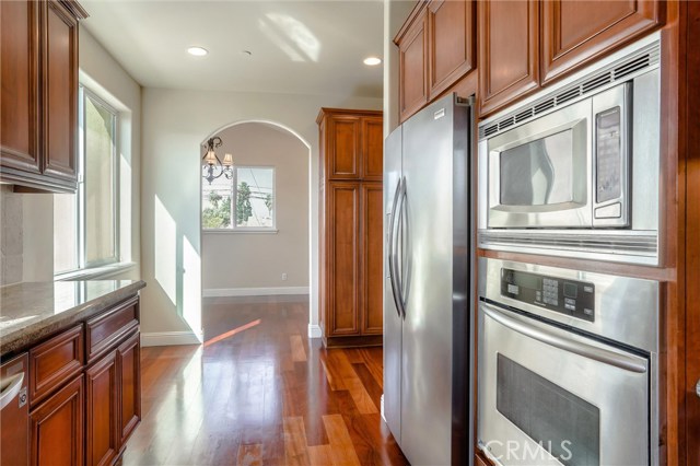 2318 Vanderbilt Lane, Redondo Beach, California 90278, 3 Bedrooms Bedrooms, ,2 BathroomsBathrooms,Residential,Sold,Vanderbilt,SB20231755