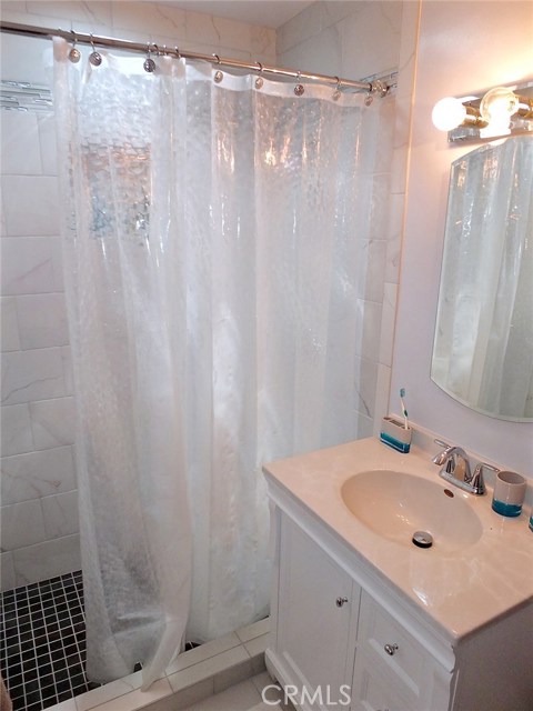 2715 Ralston Lane, Redondo Beach, California 90278, 3 Bedrooms Bedrooms, ,1 BathroomBathrooms,Residential,Sold,Ralston,PV19144228