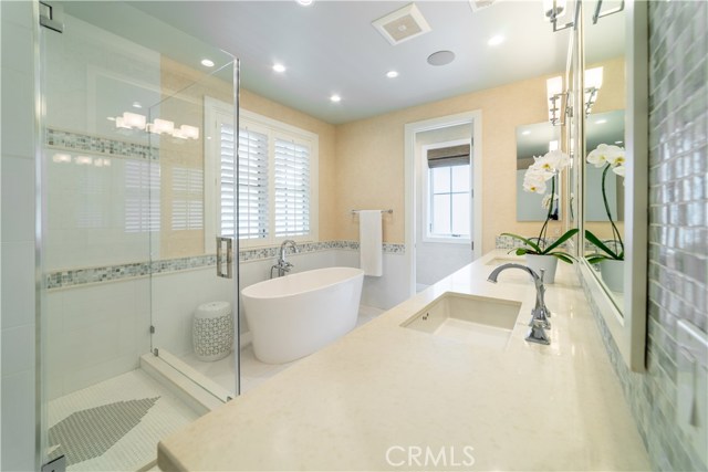 1416 18th Street, Manhattan Beach, California 90266, 5 Bedrooms Bedrooms, ,4 BathroomsBathrooms,Residential,Sold,18th,SB20173310