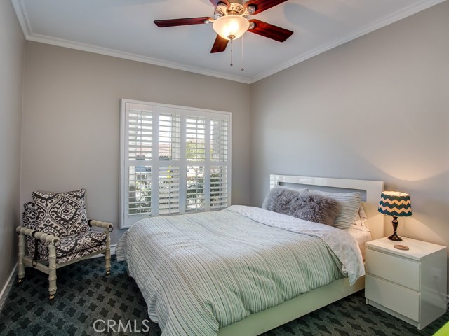 100 Irena Avenue, Redondo Beach, California 90277, 4 Bedrooms Bedrooms, ,3 BathroomsBathrooms,Residential,Sold,Irena,SB17089874