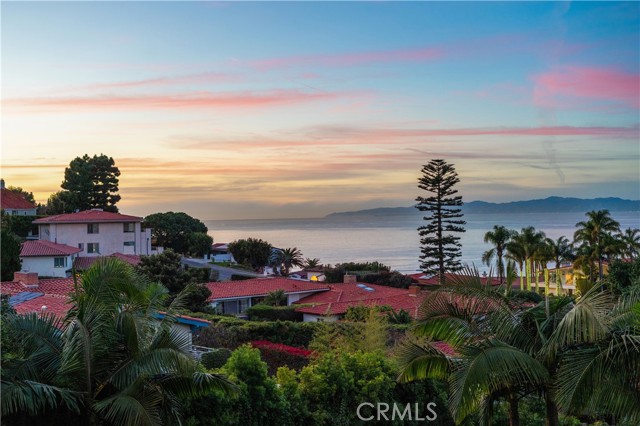 841 Via Somonte, Palos Verdes Estates, California 90274, 4 Bedrooms Bedrooms, ,5 BathroomsBathrooms,Residential,Sold,Via Somonte,SB21146650