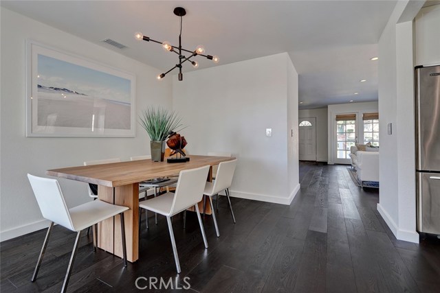 111 Lucia Avenue, Redondo Beach, California 90277, 3 Bedrooms Bedrooms, ,2 BathroomsBathrooms,Residential,Sold,Lucia,SB18257777