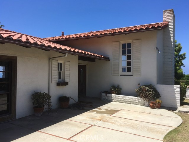 3033 Palos Verdes Drive, Palos Verdes Estates, California 90274, 5 Bedrooms Bedrooms, ,1 BathroomBathrooms,Residential,Sold,Palos Verdes,PV17105337