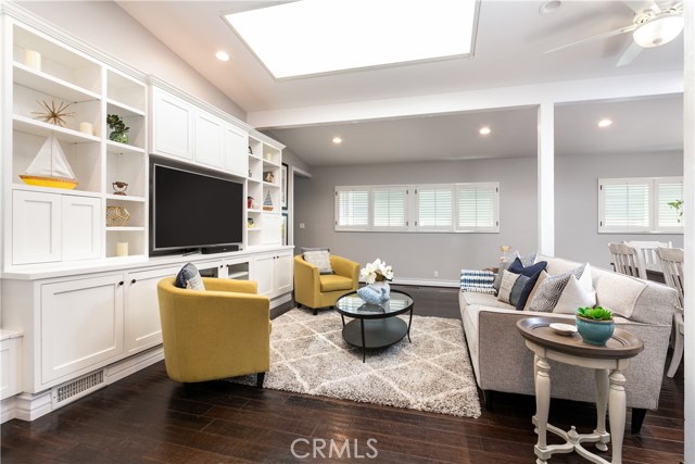 2601 Walnut Avenue, Manhattan Beach, California 90266, 3 Bedrooms Bedrooms, ,2 BathroomsBathrooms,Residential,Sold,Walnut,SB20171209