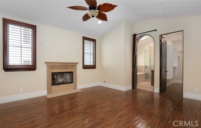 200 Avenue C, Redondo Beach, California 90277, 4 Bedrooms Bedrooms, ,2 BathroomsBathrooms,Residential,Sold,Avenue C,SB18107181