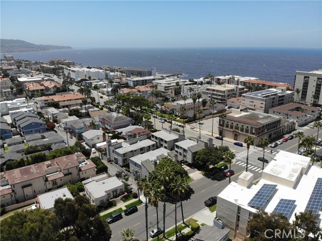 206 Ruby Street, Redondo Beach, California 90277, 2 Bedrooms Bedrooms, ,2 BathroomsBathrooms,Residential,Sold,Ruby,SB20115303