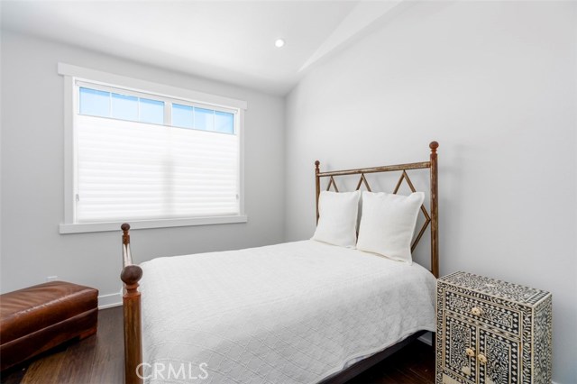 4th en-suite bedroom located on upper level