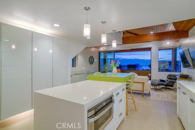 1504 Monterey, Hermosa Beach, California 90254, 3 Bedrooms Bedrooms, ,3 BathroomsBathrooms,Residential,Sold,Monterey,SB18059436
