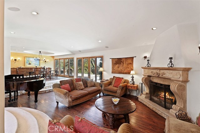 2445 Via Sonoma, Palos Verdes Estates, California 90274, 4 Bedrooms Bedrooms, ,3 BathroomsBathrooms,Residential,Sold,Via Sonoma,SB18096288