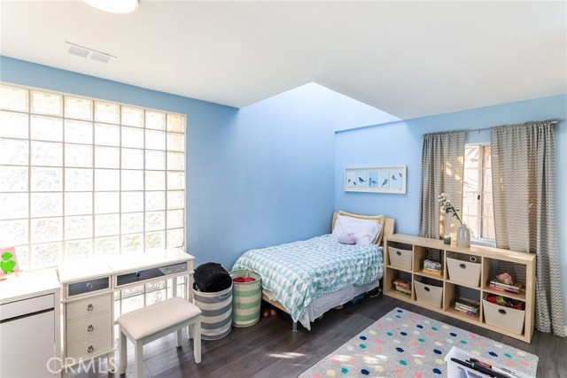 2121 Plant Avenue, Redondo Beach, California 90278, 4 Bedrooms Bedrooms, ,1 BathroomBathrooms,Residential,Sold,Plant,SB21007789
