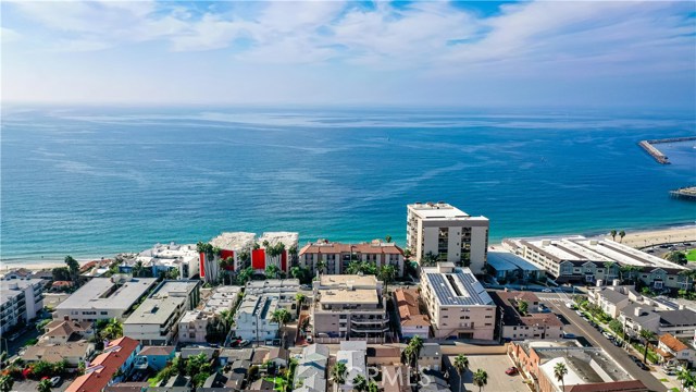 535 Esplanade, Redondo Beach, California 90277, 3 Bedrooms Bedrooms, ,Residential,Sold,Esplanade,SB20234312