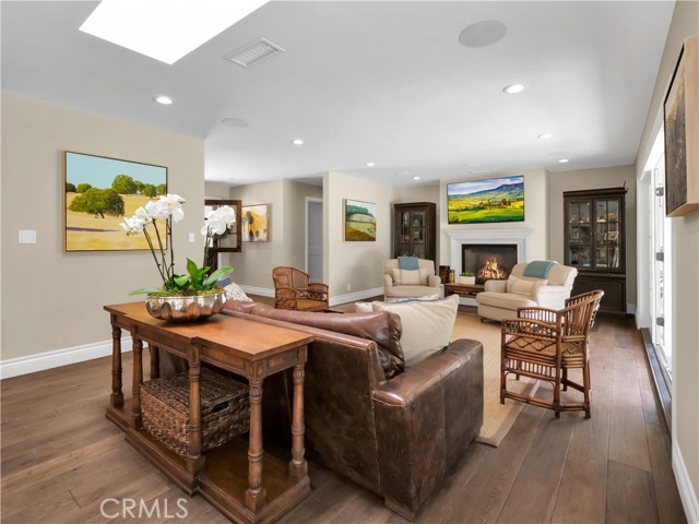 8 Hidden Valley Road, Rolling Hills Estates, California 90274, 4 Bedrooms Bedrooms, ,3 BathroomsBathrooms,Residential,Sold,Hidden Valley,PV21094348