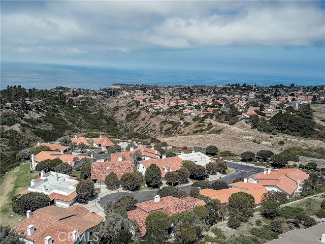 22 Ocean Crest Court, Rancho Palos Verdes, California 90275, 2 Bedrooms Bedrooms, ,2 BathroomsBathrooms,Residential,Sold,Ocean Crest,SB19199405