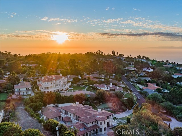 6070 Woodfern Drive, Rancho Palos Verdes, California 90275, 4 Bedrooms Bedrooms, ,3 BathroomsBathrooms,Residential,Sold,Woodfern,PV18032038