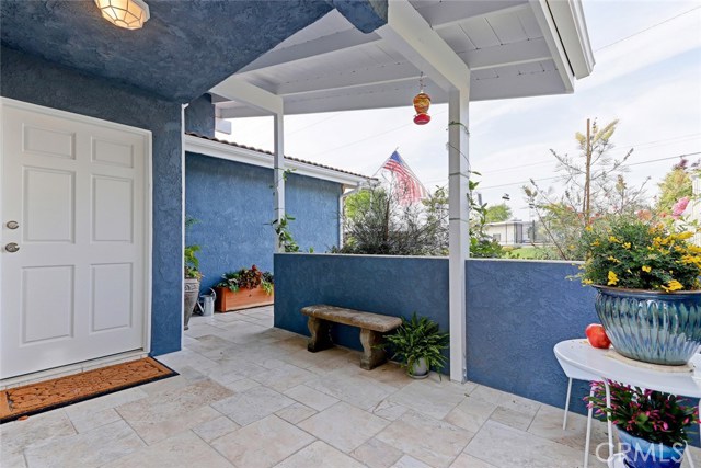 826 Knob Hill Avenue, Redondo Beach, California 90277, 4 Bedrooms Bedrooms, ,2 BathroomsBathrooms,Residential,Sold,Knob Hill,SB17090188