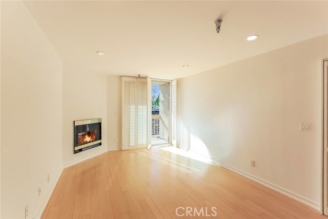 1 Bed Home for Sale in North Hollywood, California