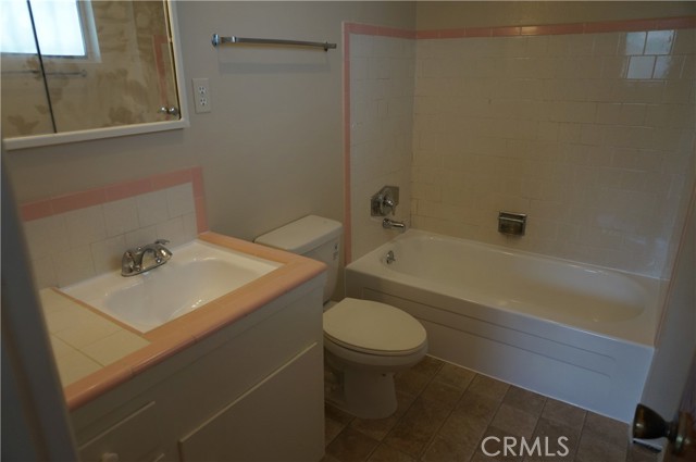  Income Home for Sale in Hawthorne, California