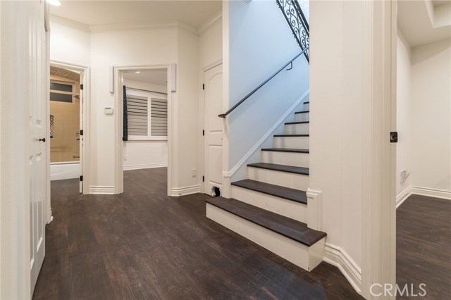 1804 Vanderbilt Lane, Redondo Beach, California 90278, 4 Bedrooms Bedrooms, ,3 BathroomsBathrooms,Residential,Sold,Vanderbilt,SB19276109