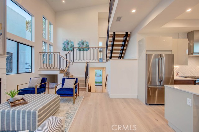 602 Irena Avenue, Redondo Beach, California 90277, 4 Bedrooms Bedrooms, ,4 BathroomsBathrooms,Residential,Sold,Irena,PV19131744