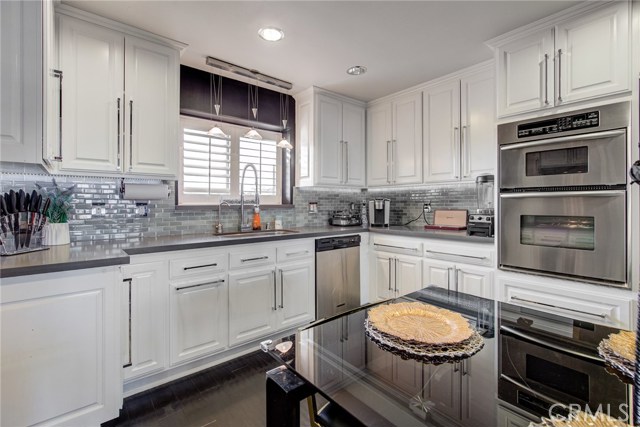 2803 190th Street, Redondo Beach, California 90278, 3 Bedrooms Bedrooms, ,3 BathroomsBathrooms,Residential,Sold,190th,SB20248119