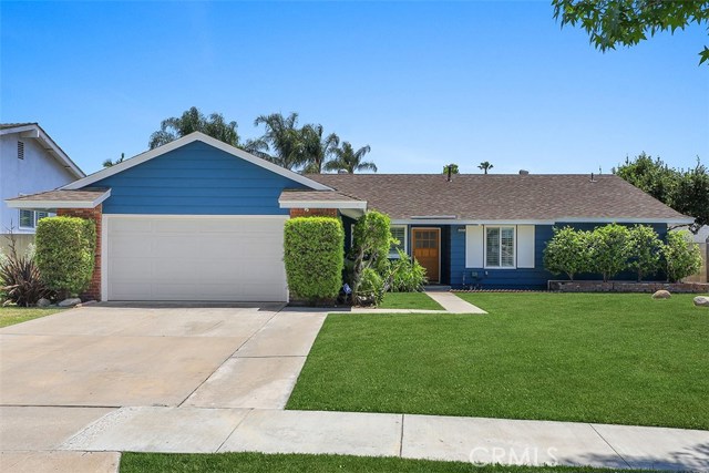 Photo of 5908 E Arno Crescent Street, Anaheim Hills, CA 92807