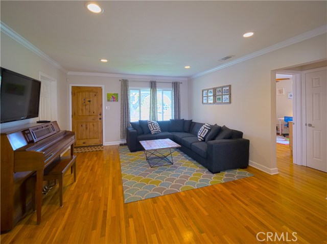 1902 Trudie Drive, Rancho Palos Verdes, California 90275, 3 Bedrooms Bedrooms, ,1 BathroomBathrooms,Residential,Sold,Trudie,SB18146373