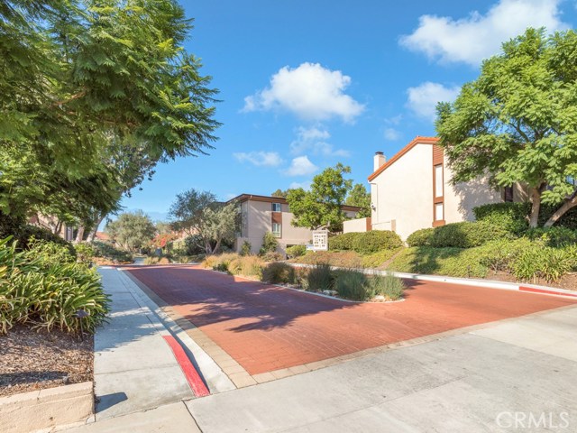 5937 Armaga Spring Road, Rancho Palos Verdes, California 90275, 2 Bedrooms Bedrooms, ,2 BathroomsBathrooms,Residential,Sold,Armaga Spring,PV20211498
