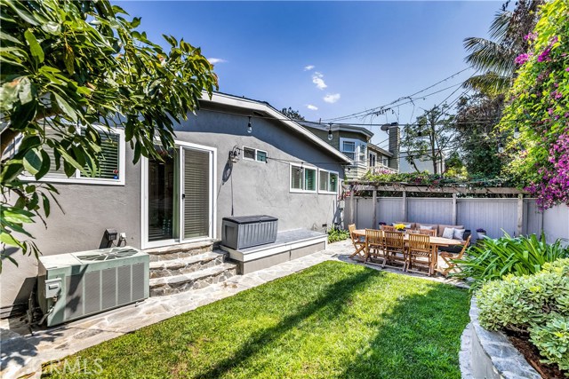 2601 Walnut Avenue, Manhattan Beach, California 90266, 3 Bedrooms Bedrooms, ,2 BathroomsBathrooms,Residential,Sold,Walnut,SB20171209