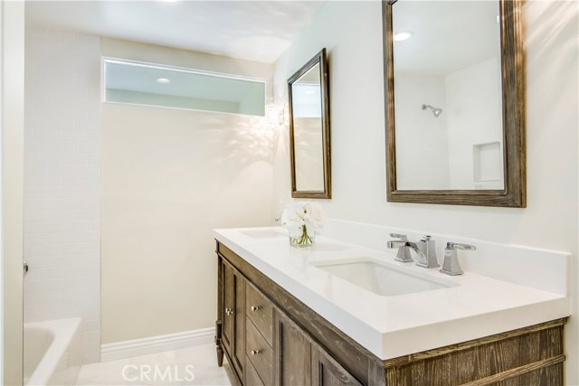 1720 Via Boronada, Palos Verdes Estates, California 90274, 4 Bedrooms Bedrooms, ,2 BathroomsBathrooms,Residential,Sold,Via Boronada,PV17158318