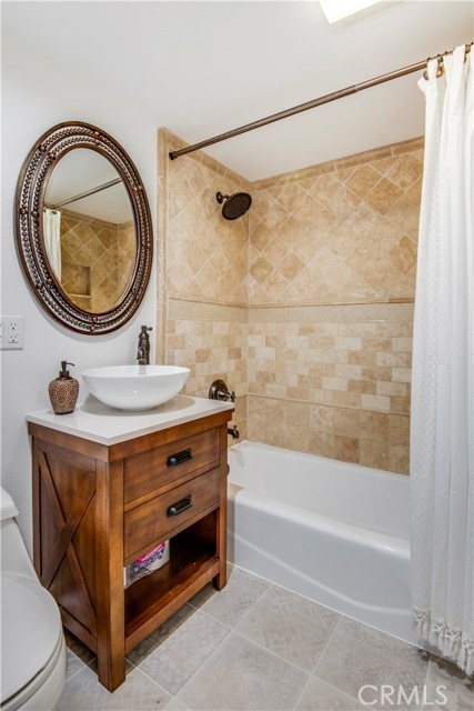 1151 Lynngrove Drive, Manhattan Beach, California 90266, 5 Bedrooms Bedrooms, ,3 BathroomsBathrooms,Residential,Sold,Lynngrove,SB20087988