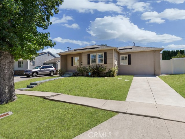 3 Bed Home for Sale in Encino, California
