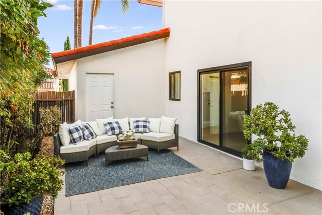 6115 Armaga Spring Road, Rancho Palos Verdes, California 90275, 4 Bedrooms Bedrooms, ,2 BathroomsBathrooms,Residential,Sold,Armaga Spring,PV20243988
