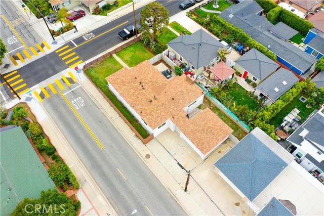 2200 Robinson Street, Redondo Beach, California 90278, 3 Bedrooms Bedrooms, ,2 BathroomsBathrooms,Residential,Sold,Robinson,PW21102931