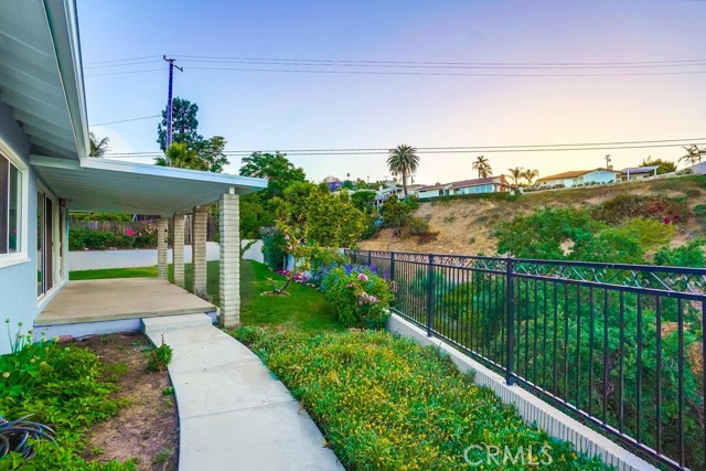 28603 Enrose Avenue, Rancho Palos Verdes, California 90275, 4 Bedrooms Bedrooms, ,2 BathroomsBathrooms,Residential,Sold,Enrose,SB21121968