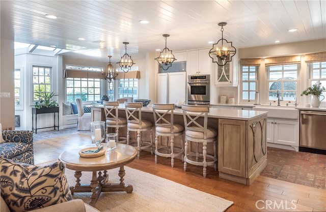 659 18th Street, Manhattan Beach, California 90266, 4 Bedrooms Bedrooms, ,3 BathroomsBathrooms,Residential,Sold,18th,SB19269469