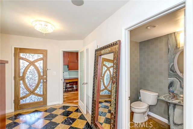 Tiled Entry/half bath