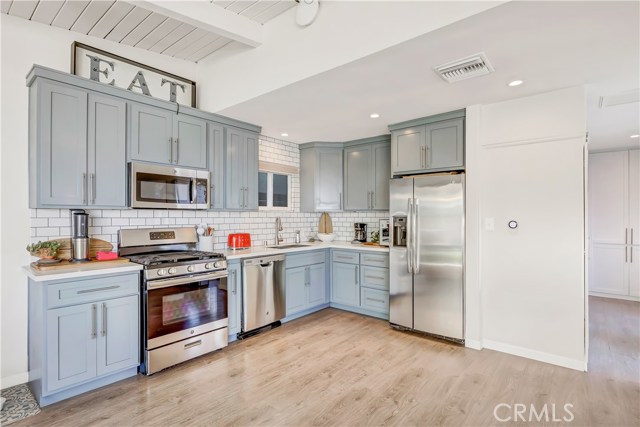 476 36th Street, Manhattan Beach, California 90266, 2 Bedrooms Bedrooms, ,1 BathroomBathrooms,Residential,Sold,36th,SB20134064