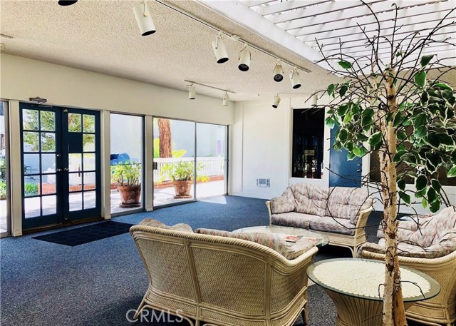 601 Prospect Avenue, Redondo Beach, California 90277, 2 Bedrooms Bedrooms, ,2 BathroomsBathrooms,Residential,Sold,Prospect,SB20189333