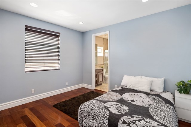 2617 Ripley Avenue, Redondo Beach, California 90278, 4 Bedrooms Bedrooms, ,4 BathroomsBathrooms,Residential,Sold,Ripley,SB20168034