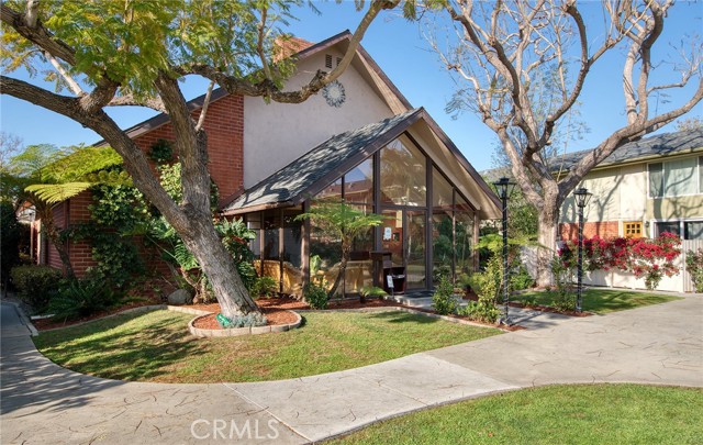 2 Bed Home for Sale in Culver City, California
