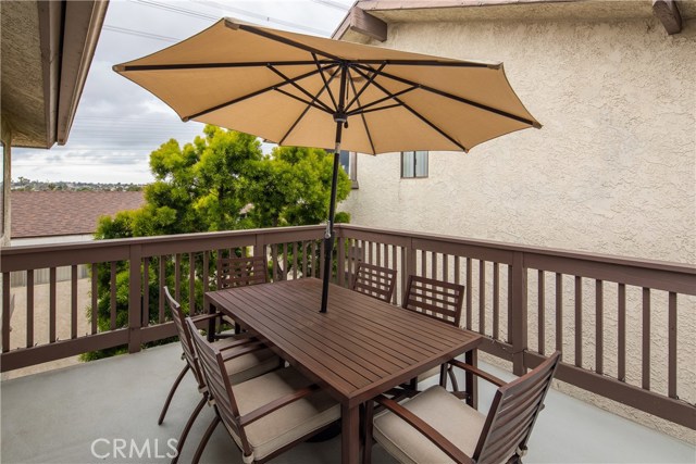Private deck, great for BBQ