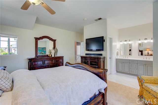 2606 Huntington Lane, Redondo Beach, California 90278, 4 Bedrooms Bedrooms, ,2 BathroomsBathrooms,Residential,Sold,Huntington,PV19130613
