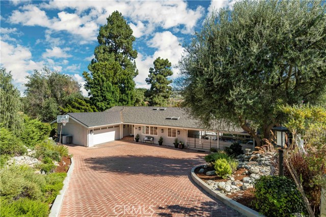 34 Empty Saddle Lane, Rolling Hills Estates, California 90274, 4 Bedrooms Bedrooms, ,2 BathroomsBathrooms,Residential,Sold,Empty Saddle,PV20151893