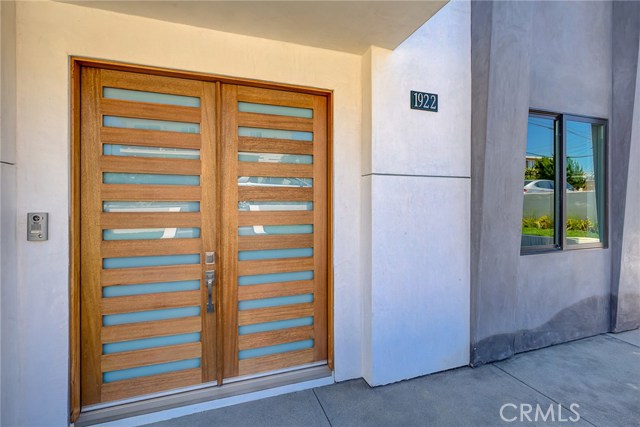 1922 Vanderbilt Lane, Redondo Beach, California 90278, 5 Bedrooms Bedrooms, ,5 BathroomsBathrooms,Residential,Sold,Vanderbilt,PV19214347