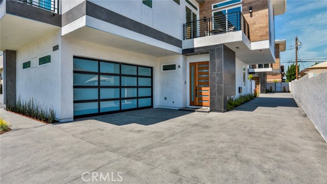 2203 Ruhland Avenue, Redondo Beach, California 90278, 4 Bedrooms Bedrooms, ,3 BathroomsBathrooms,Residential,Sold,Ruhland,PV20081297