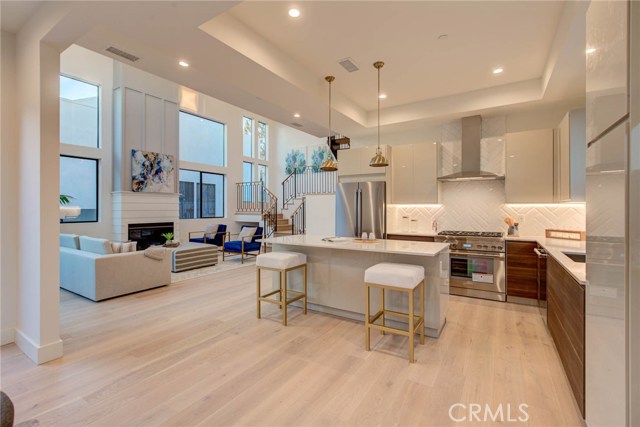 602 Irena Avenue, Redondo Beach, California 90277, 4 Bedrooms Bedrooms, ,4 BathroomsBathrooms,Residential,Sold,Irena,PV19131744